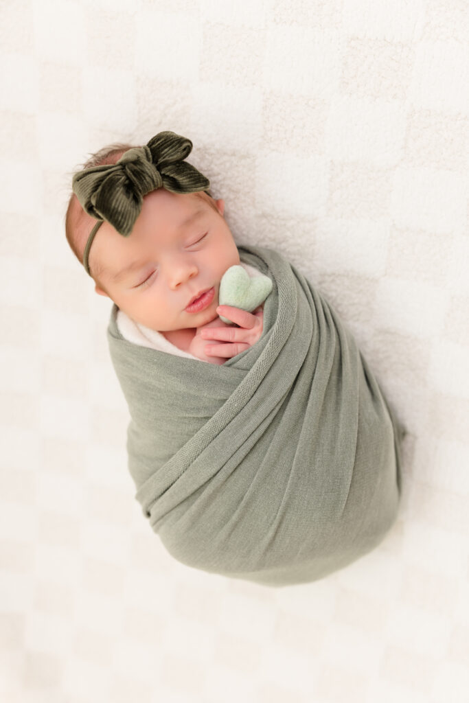 Best Newborn Photographers, best newborn photographer, south jersey newborn photographer