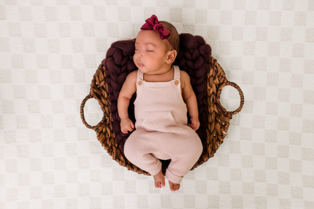 baby photographer, newborn baby photographer, infant photographer, infant photography