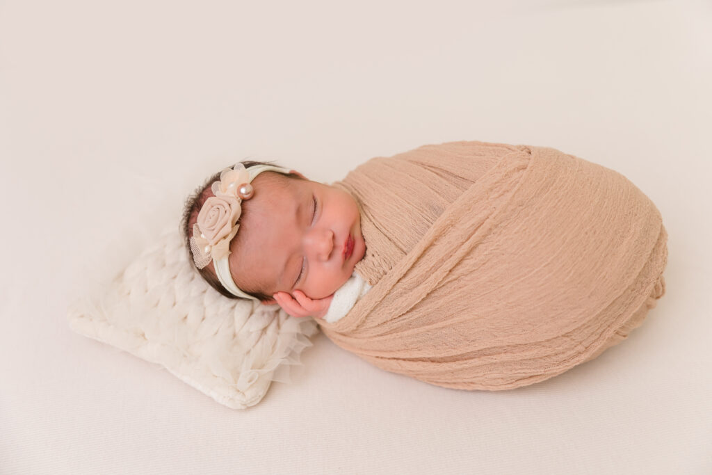 family newborn photography, newborn family photography, family newborn photographer, south jersey newborn photographer